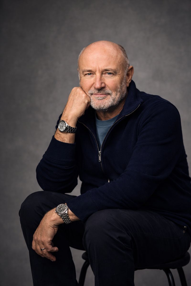 PHILL COLLINS